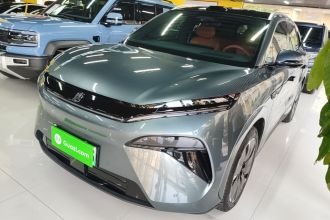 比亚迪 唐L 2025款 EV 600KM四驱激光雷达旗舰型