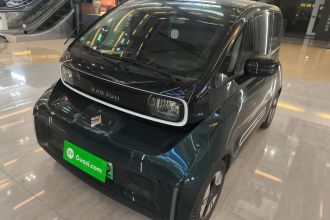 宝骏KiWi EV 2022款 设计师轻享版 磷酸铁锂
