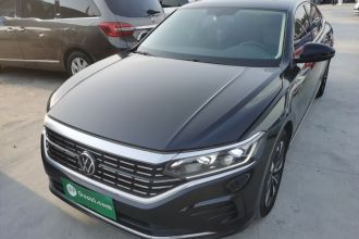 大众 帕萨特 2022款 330TSI 精英版 定制版