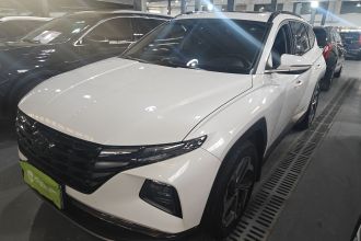 现代 2023款 途胜L 1.5T 自动两驱DLX豪华版