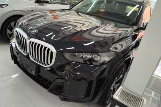 宝马X5 2023款 xDrive 30Li 尊享型M运动曜夜套装