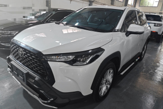 丰田 卡罗拉锐放 2023款 2.0L 精英版