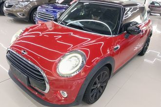 MINI 2019款 1.5T COOPER 艺术家