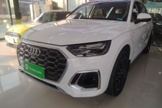 奥迪Q5L 2023款 40T 时尚动感型