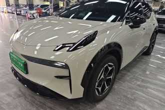 极氪X 2025款 五座后驱版