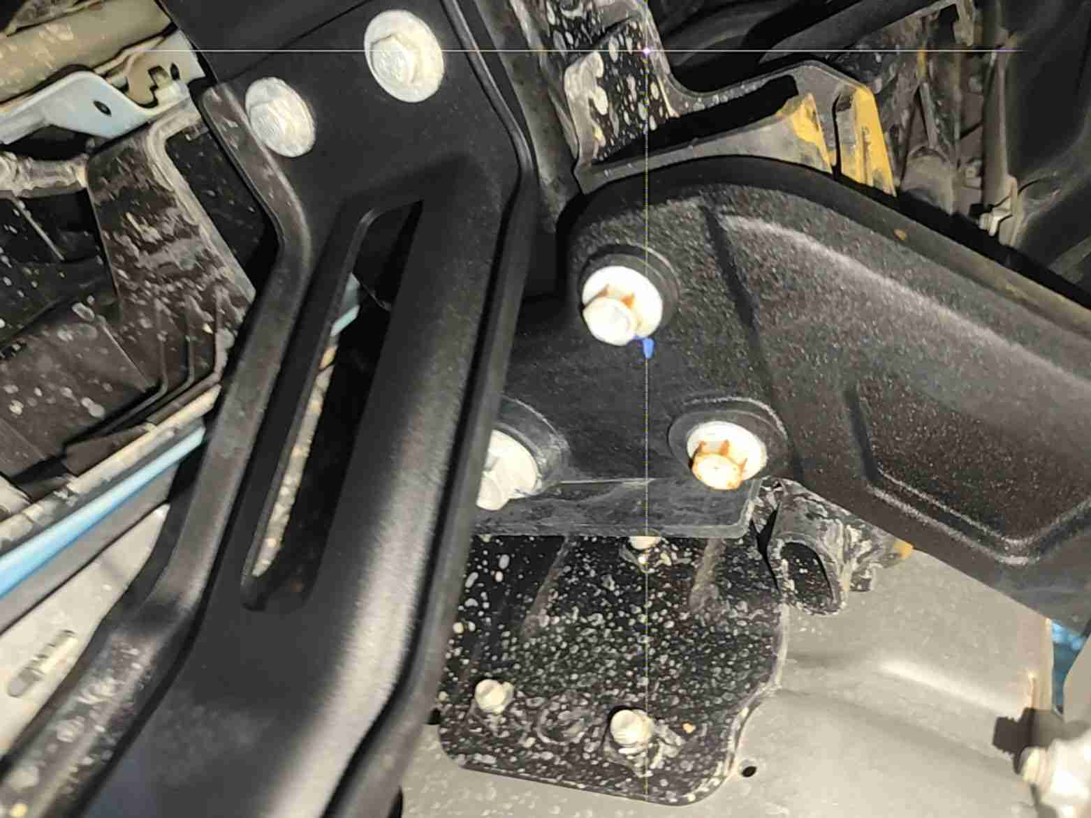 212 T01 方正硬朗前脸实拍