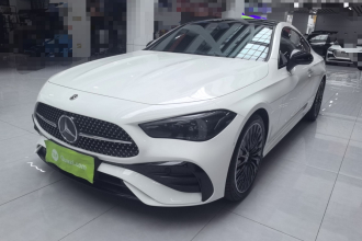 奔驰CLE 2025款 CLE 300 4MATIC 豪华型轿跑车