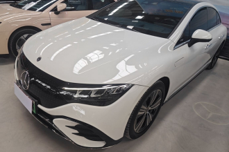 奔驰EQE 2022款 350 豪华版