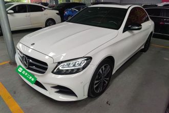 奔驰C级 2019款 C 260 运动版