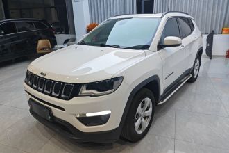 Jeep 指南者 2017款 200T 自动家享四驱版