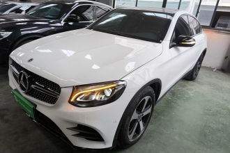 奔驰GLC轿跑 2018款 GLC 200 4MATIC 轿跑SUV