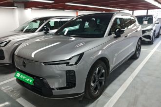 沃尔沃XC70插电式混动 2026款 两驱长续航Core