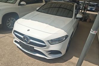 奔驰A级 2021款 改款 A 180 L 运动轿车