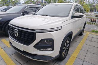 宝骏530 2021款 全球车周年纪念版 1.5T 手动豪华型 6座