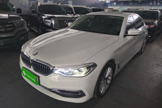 宝马5系新能源 2019款 530Le 豪华套装