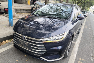 比亚迪 宋MAX 2021款 升级版 1.5T 自动豪华型 6座