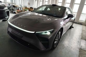 星途 星纪元 ES 2025款 增程 Max 城区辅助驾驶