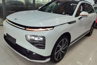 小鹏G9 2022款 702 Max