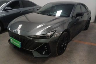 长安UNI-V 2023款 1.5T 尊贵型