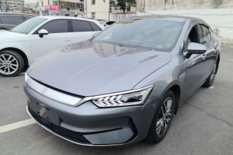 比亚迪 秦PLUS 2024款 荣耀版 EV 420KM领先型