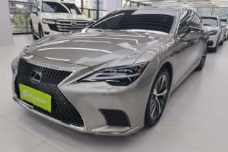 雷克萨斯LS 2021款 500h 卓越版