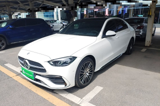 奔驰C级 2024款 改款三 C 260 L 运动版