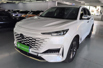 长安UNI-K 2024款 2.0T 两驱悦尚型