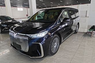 岚图汽车 岚图梦想家 2025款 PHEV 四驱卓越鲲鹏版