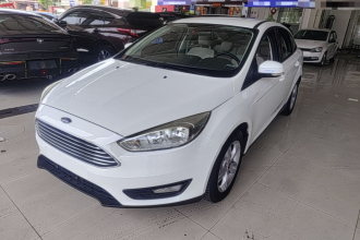 福特 福克斯 2017款 三厢 1.6L 手动舒适型智行版