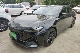 长安UNI-V 2023款 1.5T 尊贵型