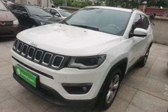 Jeep 指南者 2017款 200T 自动家享版