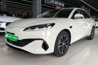 比亚迪 海豹06新能源 2026款 DM-i 超享版 128KM智享型