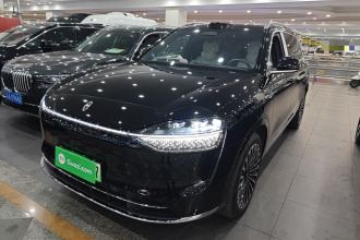 鸿蒙智行 问界M9 2024款 增程 Ultra版 42kWh 6座版