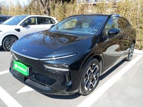 小鹏G7 2025款 702 超长续航 Ultra