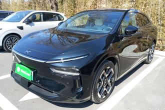 小鹏G7 2025款 702 超长续航 Ultra