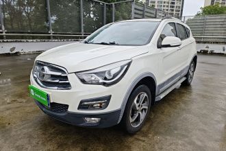 海马S5 2016款 1.6L 手动豪华型科技版