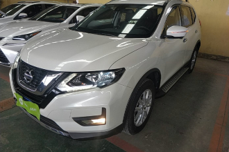 日产 奇骏 2019款 2.0L CVT智联舒适版 2WD