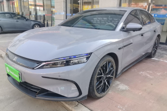 比亚迪 汉 2025款 DM-i 125KM尊贵型
