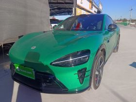 小米汽车 小米YU7 2025款 超长续航高性能四驱Max版