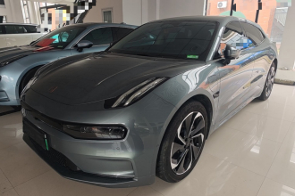 极氪001 2022款 长续航双电机 WE版