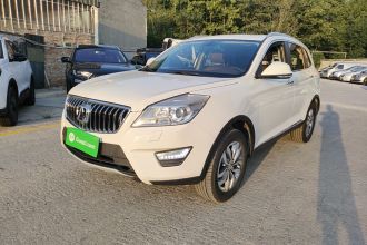 北汽威旺S50 2016款 1.5T 手动欢动尊贵型