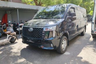 上汽大通MAXUS 新途V80 2024款 傲运通 6MT 长轴超低顶127Ps 6/7/8/9座