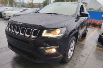 Jeep 指南者 2020款 220T 自动领先版