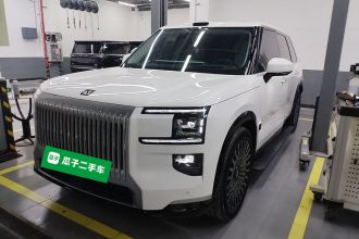 极氪9X 2025款 Ultra版 70kWh