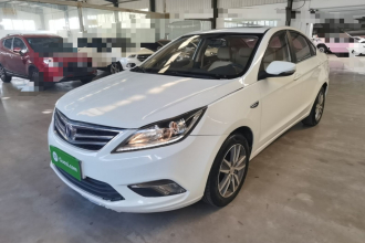 长安 逸动 2016款 1.6L 手动风尚型