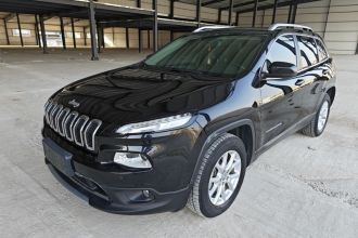 Jeep 自由光 2016款 2.4L 专业智能版