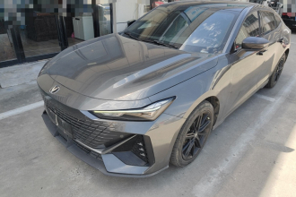 长安UNI-V 2023款 1.5T 尊贵型