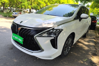 东风风行 风行游艇 2022款 1.5T DCT追风版