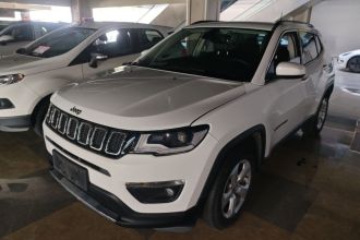 Jeep 指南者 2017款 200T 自动家享版