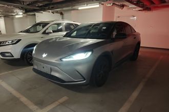 ARCFOX极狐 极狐 阿尔法S 2023款 735E+ 森林版 160kW